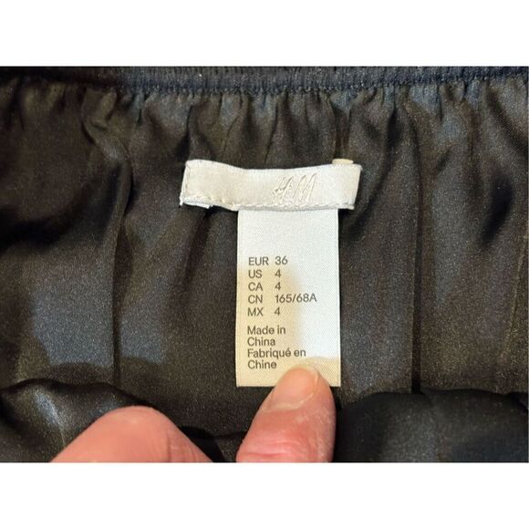 H & M knee length/midi skirt size 4 - Picture 8 of 10